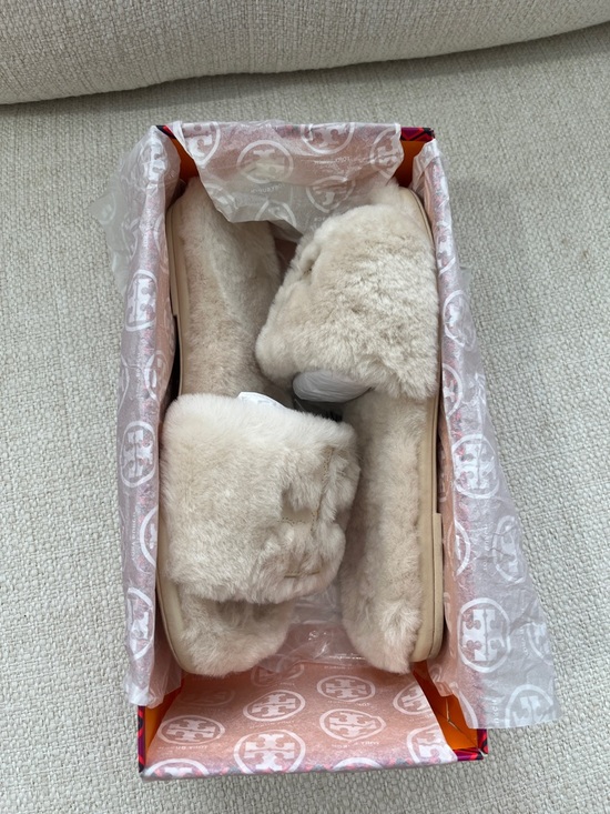 Tory Burch Shoes - Tory Burch Double T Shearling Slide